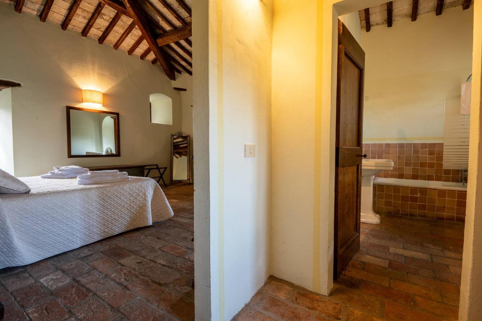 Bed and Breakfast Castello Valenzino Antognola Exterior foto